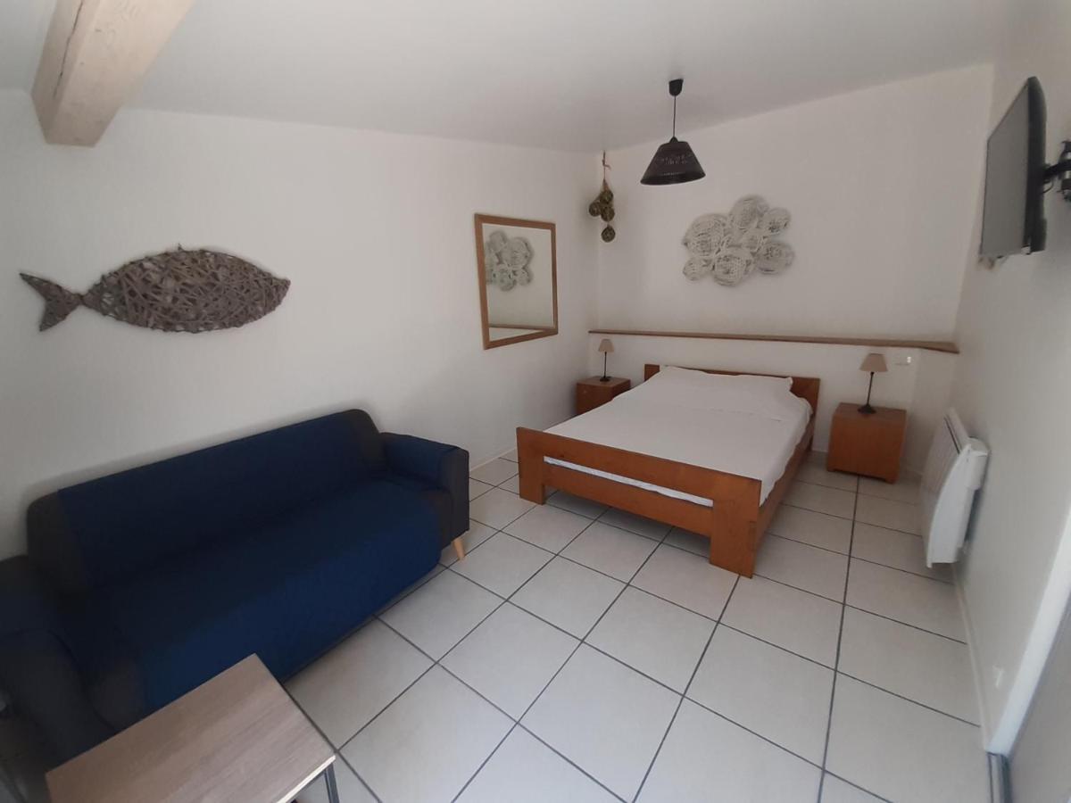 Petite Maison De Campagne Gardoise Théziers Extérieur photo