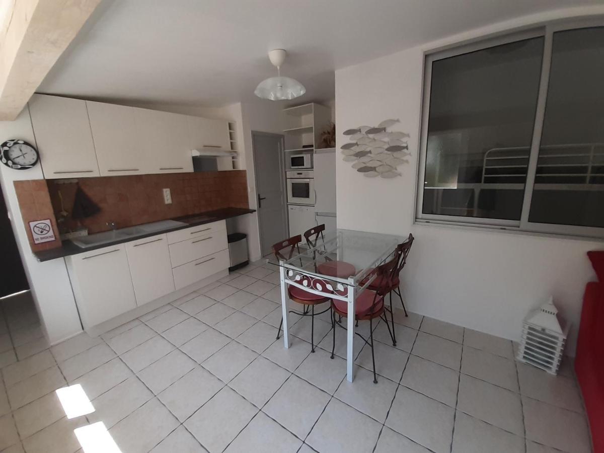Petite Maison De Campagne Gardoise Théziers Extérieur photo