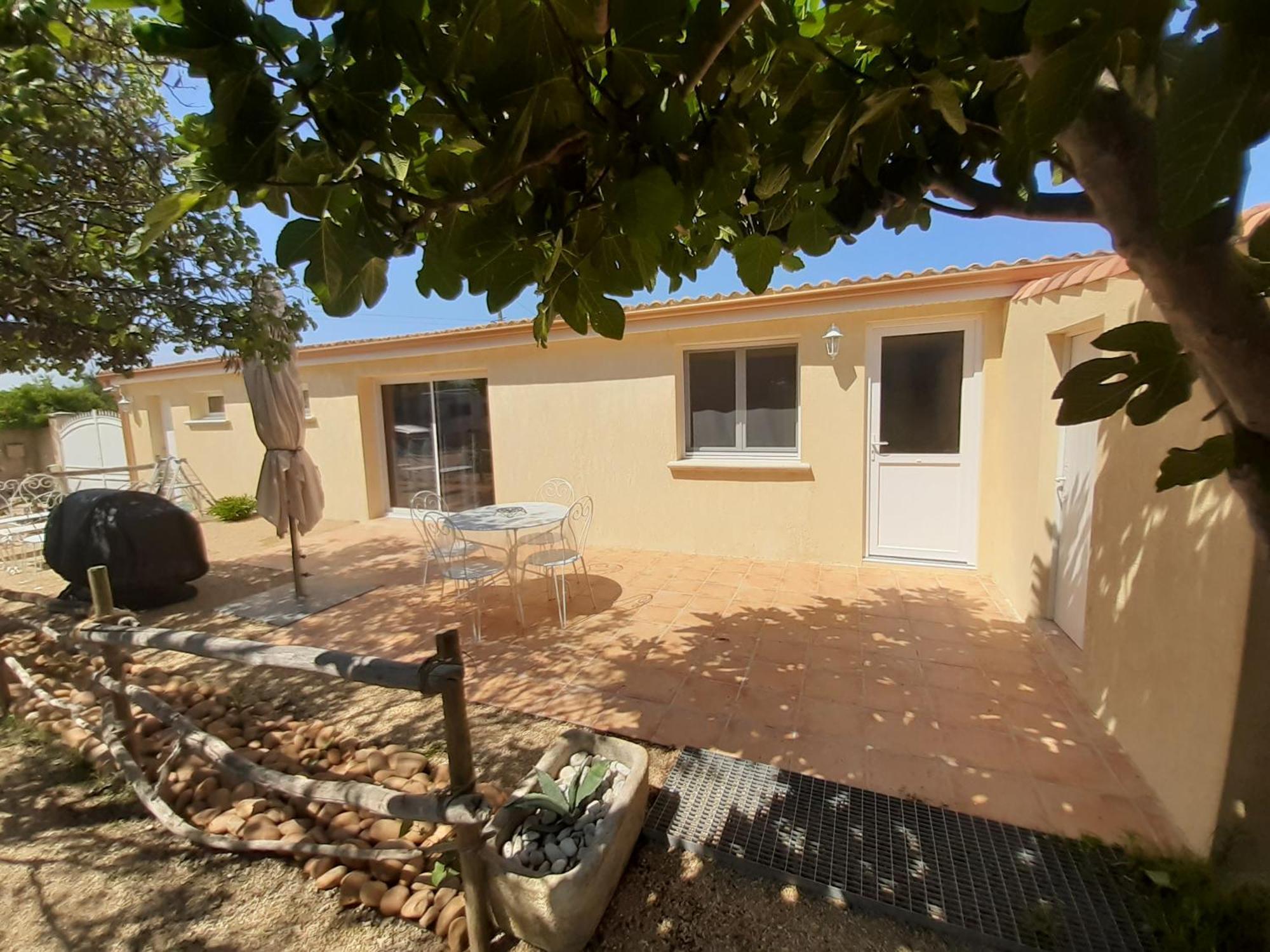 Petite Maison De Campagne Gardoise Théziers Extérieur photo